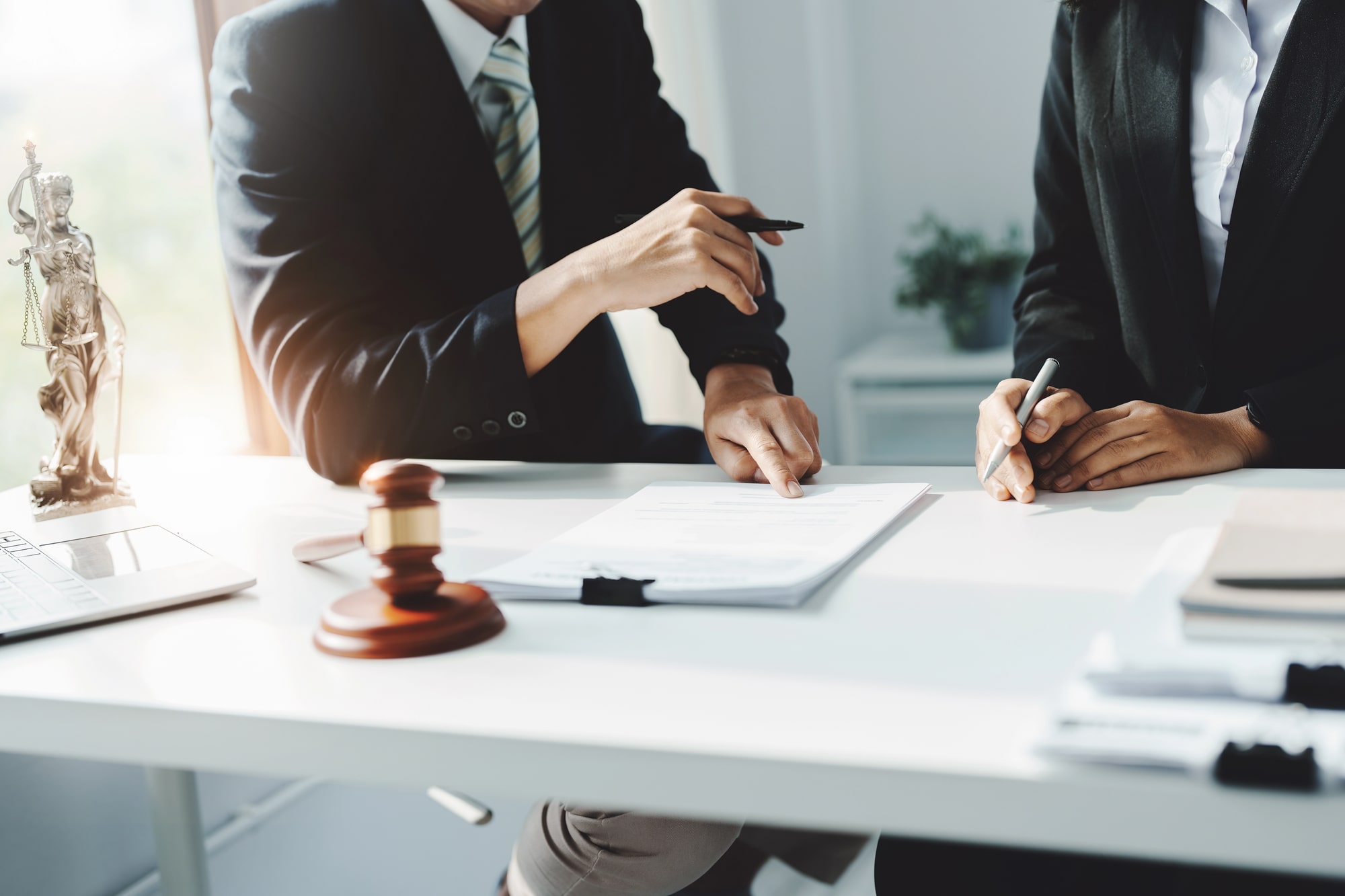 contract dispute lawyer Tampa, FL